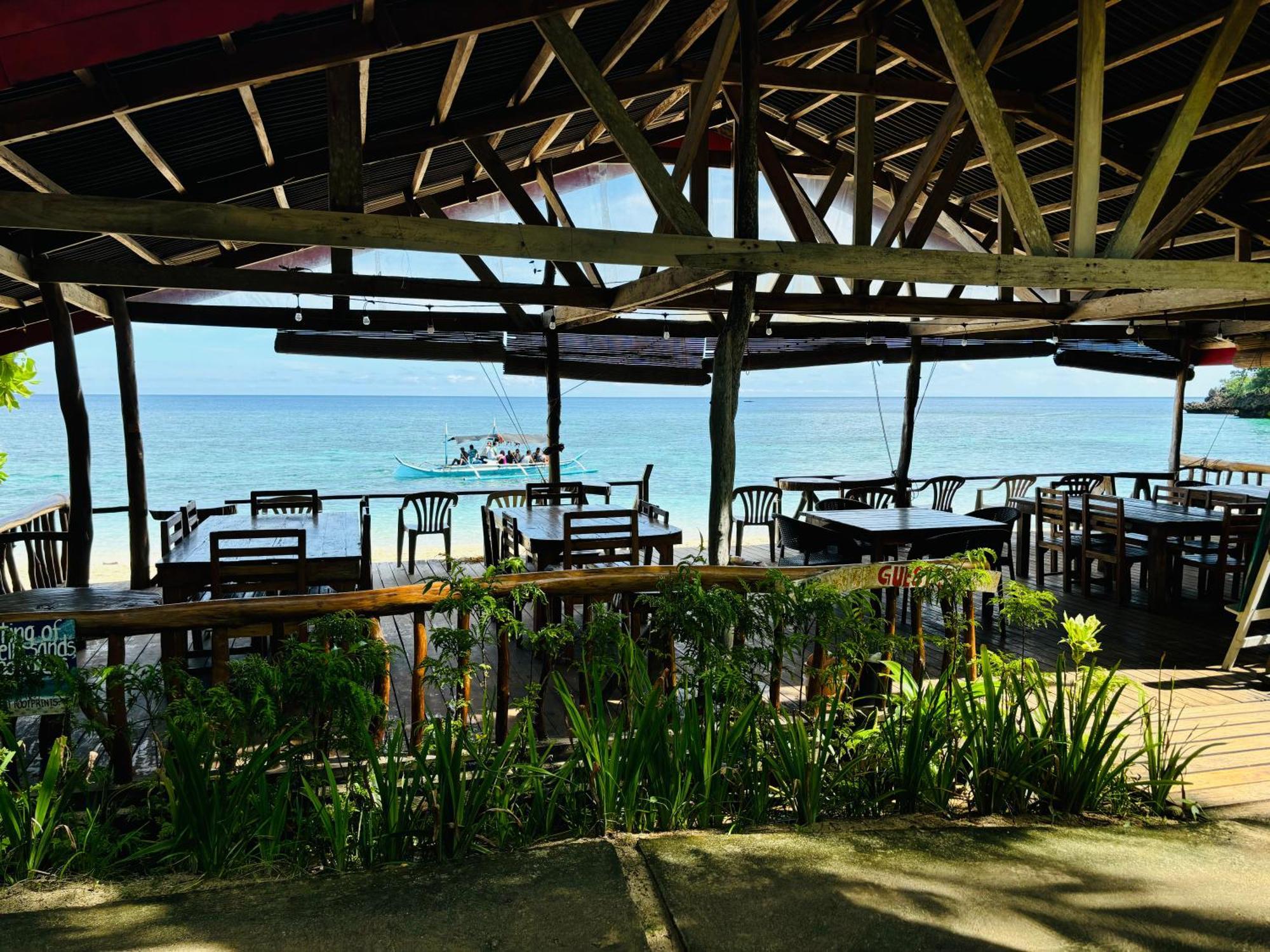 White Beach Front And Cottages Buruanga Экстерьер фото