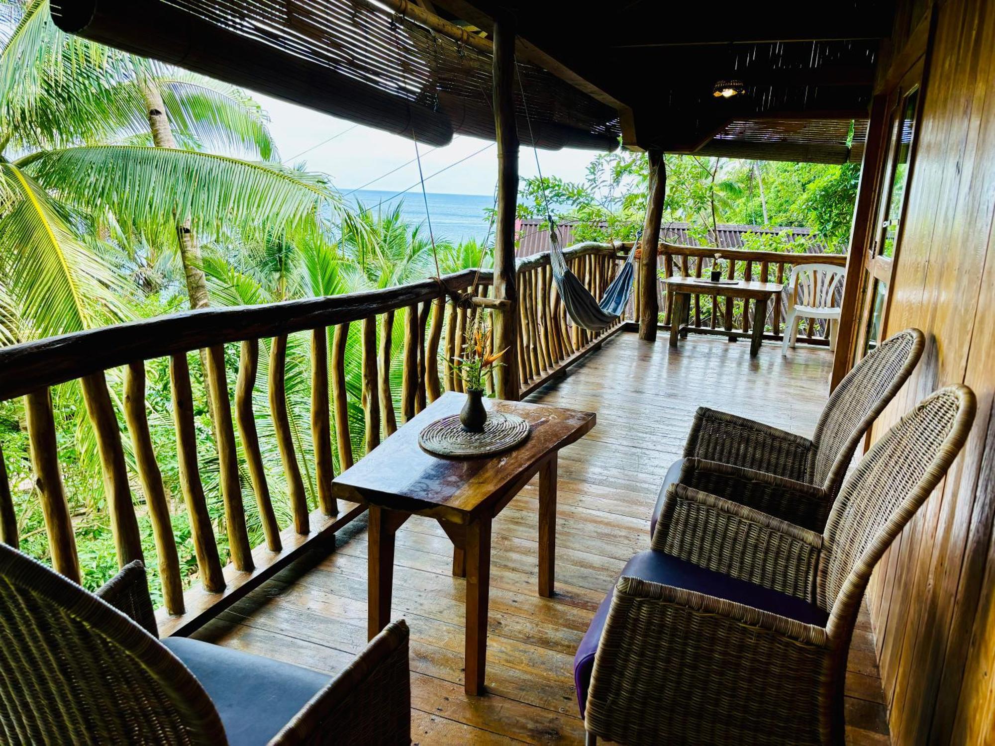 White Beach Front And Cottages Buruanga Экстерьер фото