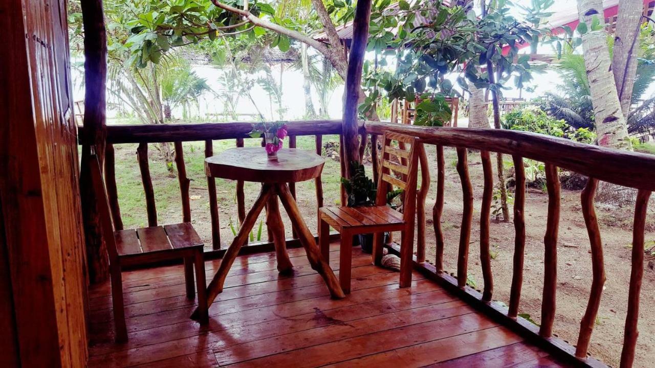 White Beach Front And Cottages Buruanga Экстерьер фото
