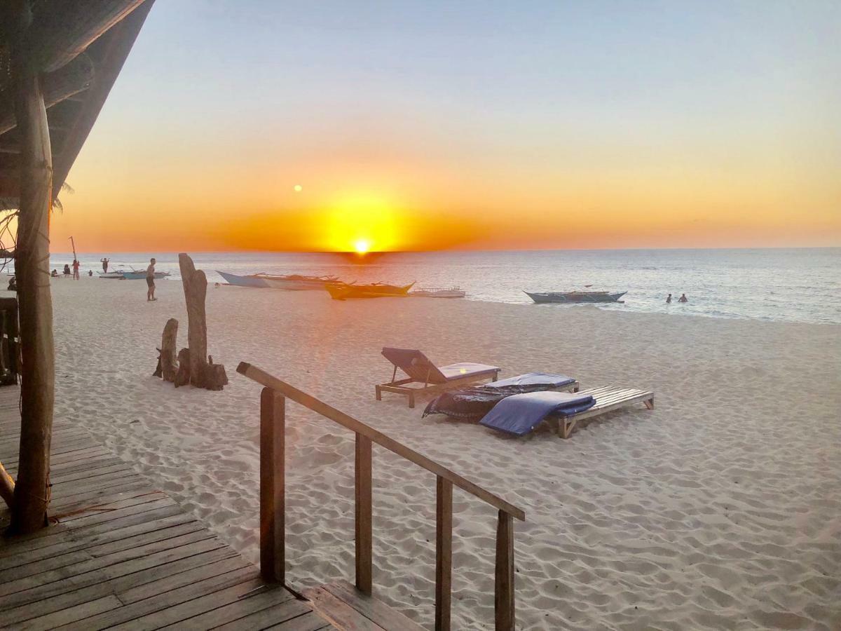 White Beach Front And Cottages Buruanga Экстерьер фото
